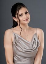 Gold Plated Silver Round Clover Pendant - Image 4