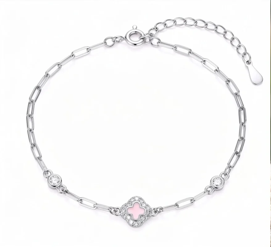 Clover Charm Link Bracelet