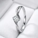 Silver Solitaire Twist Ring with CZ