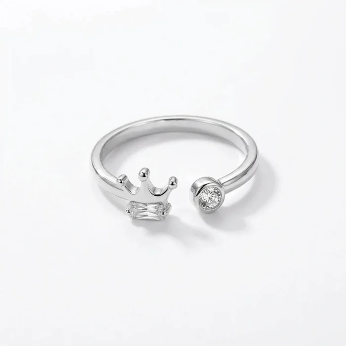 Silver Crown Ring with Cubic Zirconia Sparkle Silver Crown Ring with Cubic Zirconia Sparkle